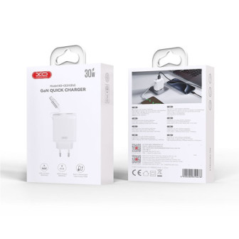 Adaptador Xo Ce31 Branco 30w 3.0a Usb/Usb-C Com Cabo Usb-C Retrátil