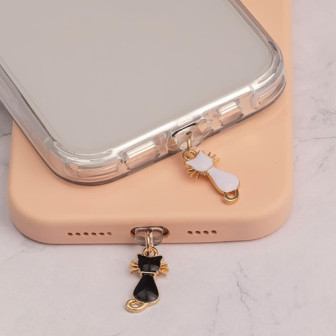 Black/White Cats Lightning Pendant